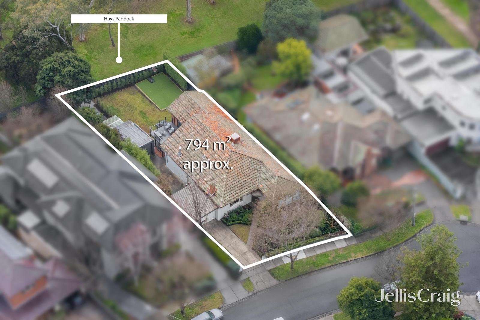 11 Arden Court, Kew East image 9