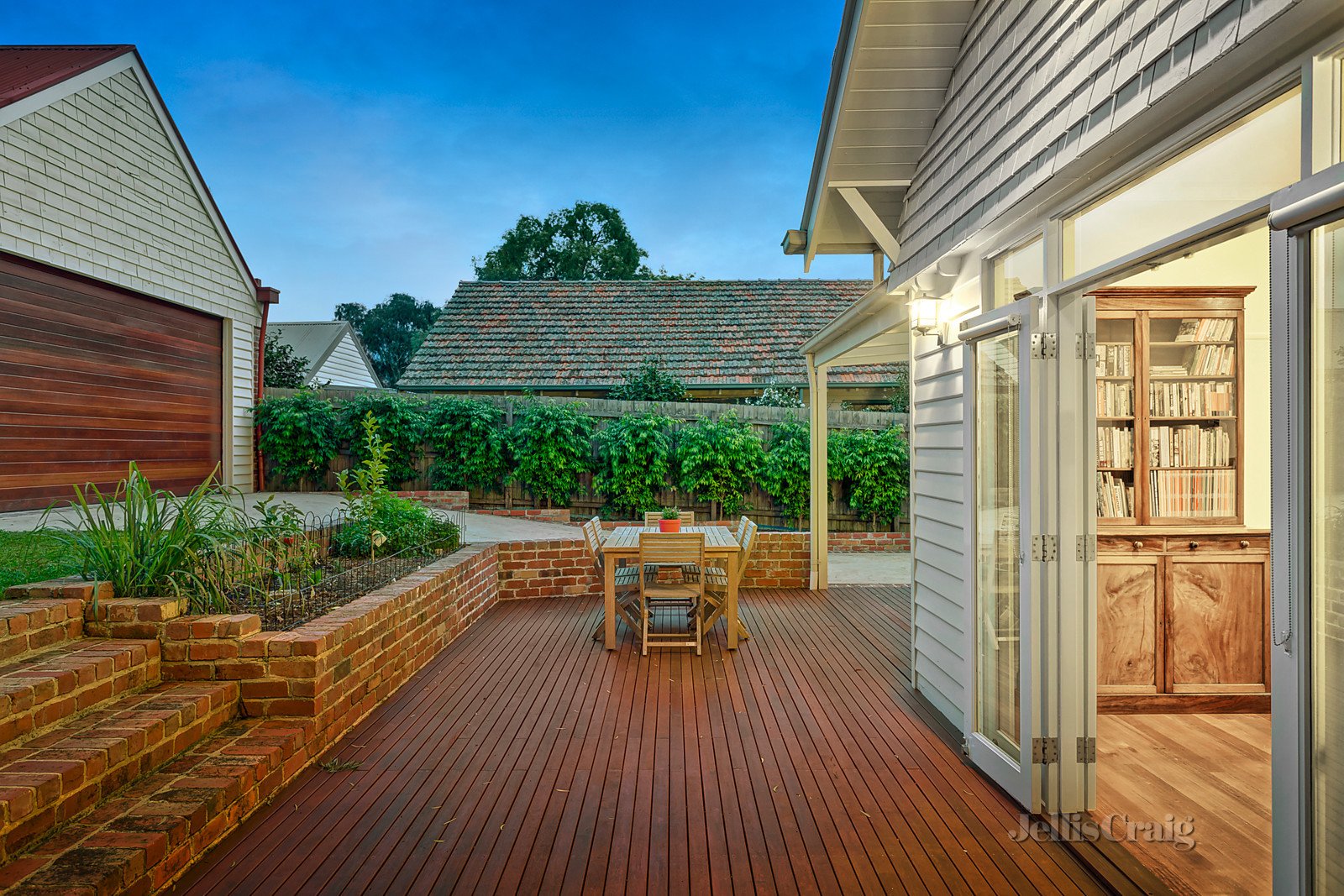 11 Athelstane Grove, Ivanhoe image 3