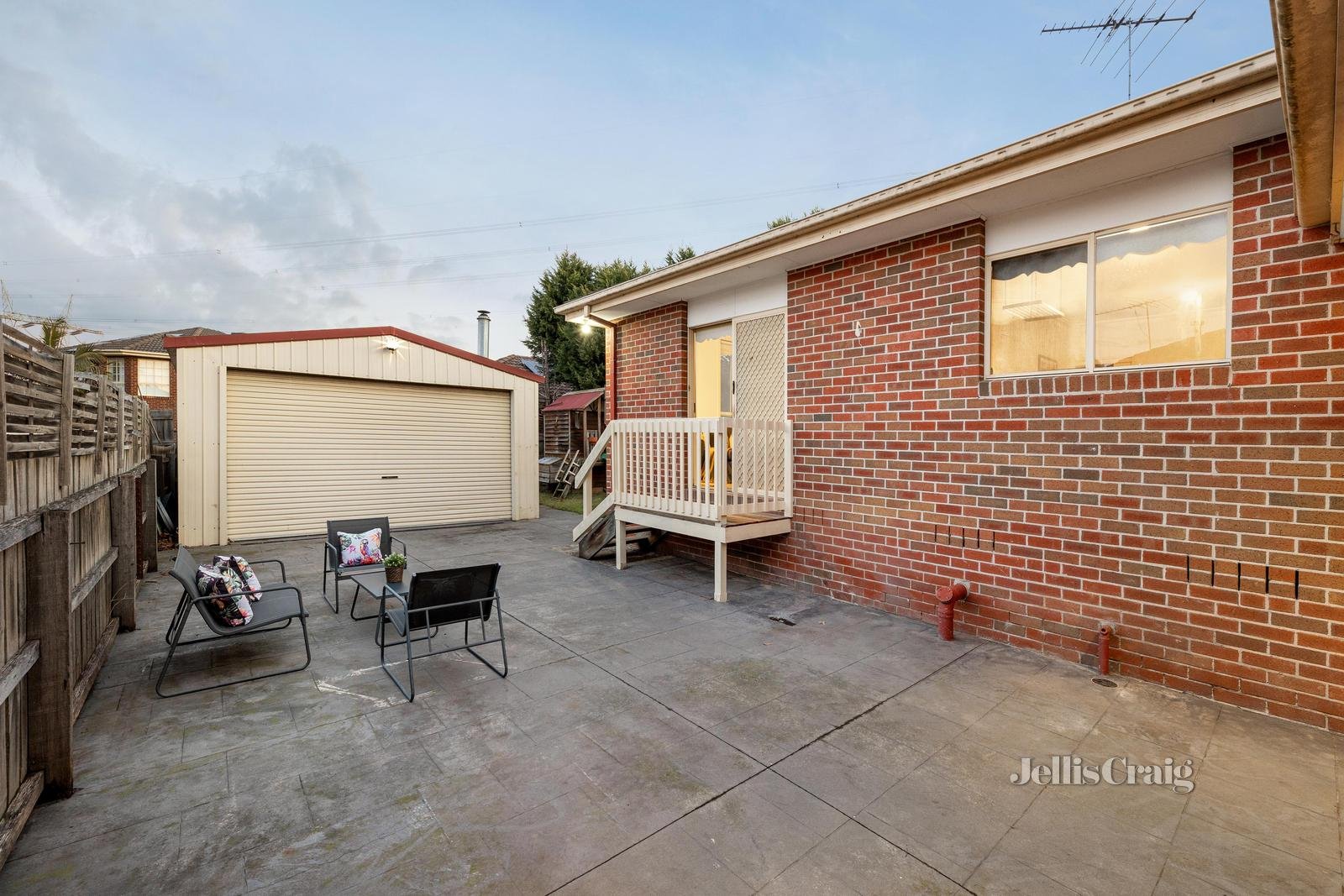 11 Avion Rise, South Morang image 13