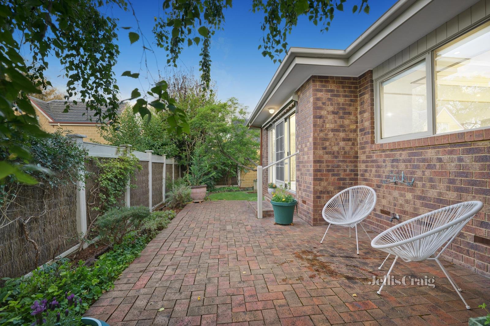 11 Baldwin Road, Blackburn image 11