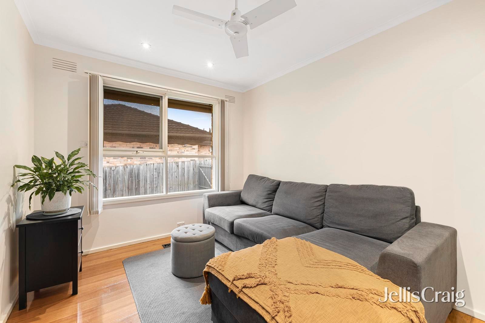 11 Ballantyne Crescent, Kilsyth image 5