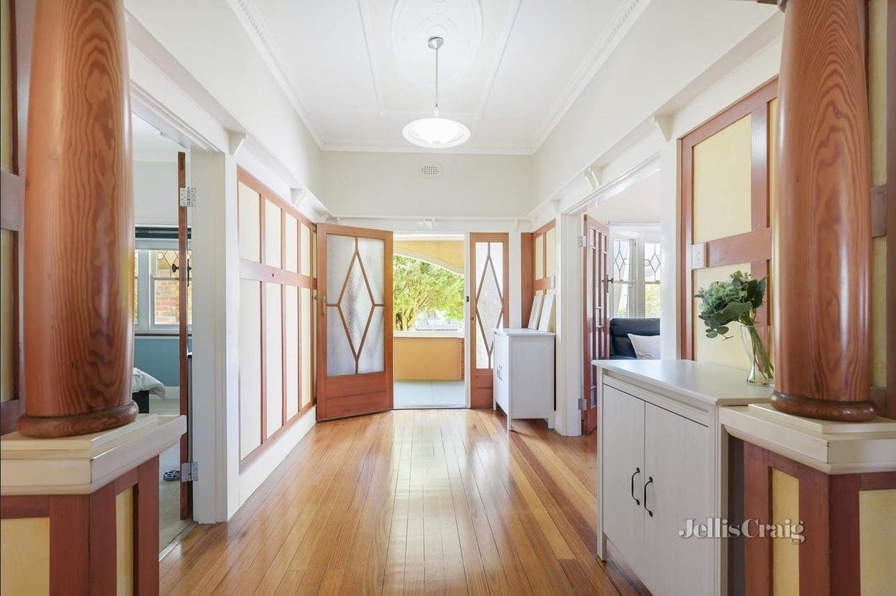 11 Barry Street, Bentleigh image 3