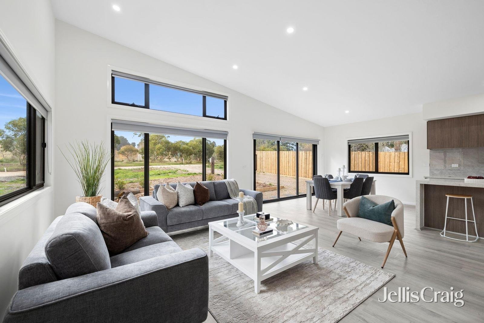 11 Basin Road, Daylesford image 1