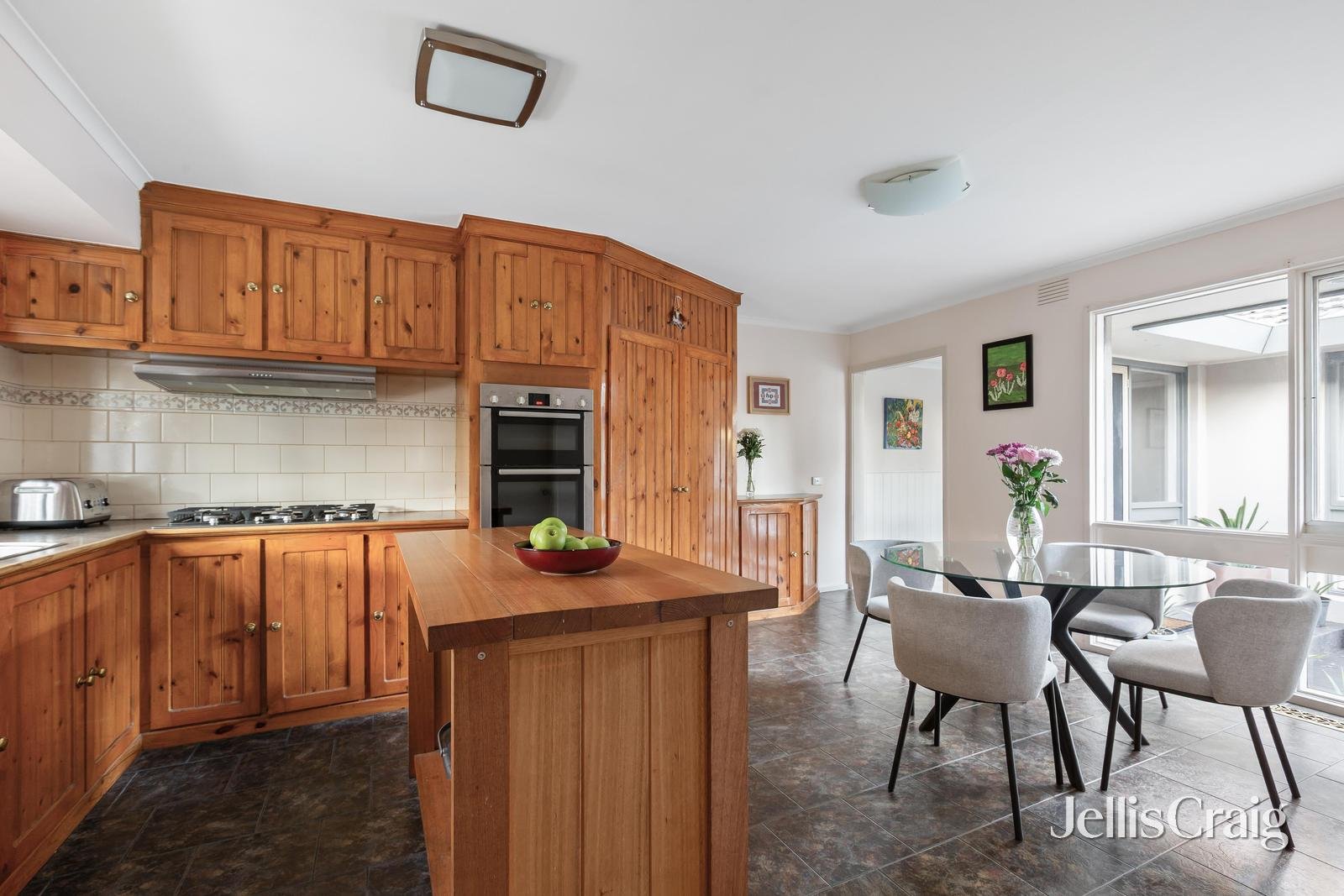 11 Beard Street, Eltham image 2