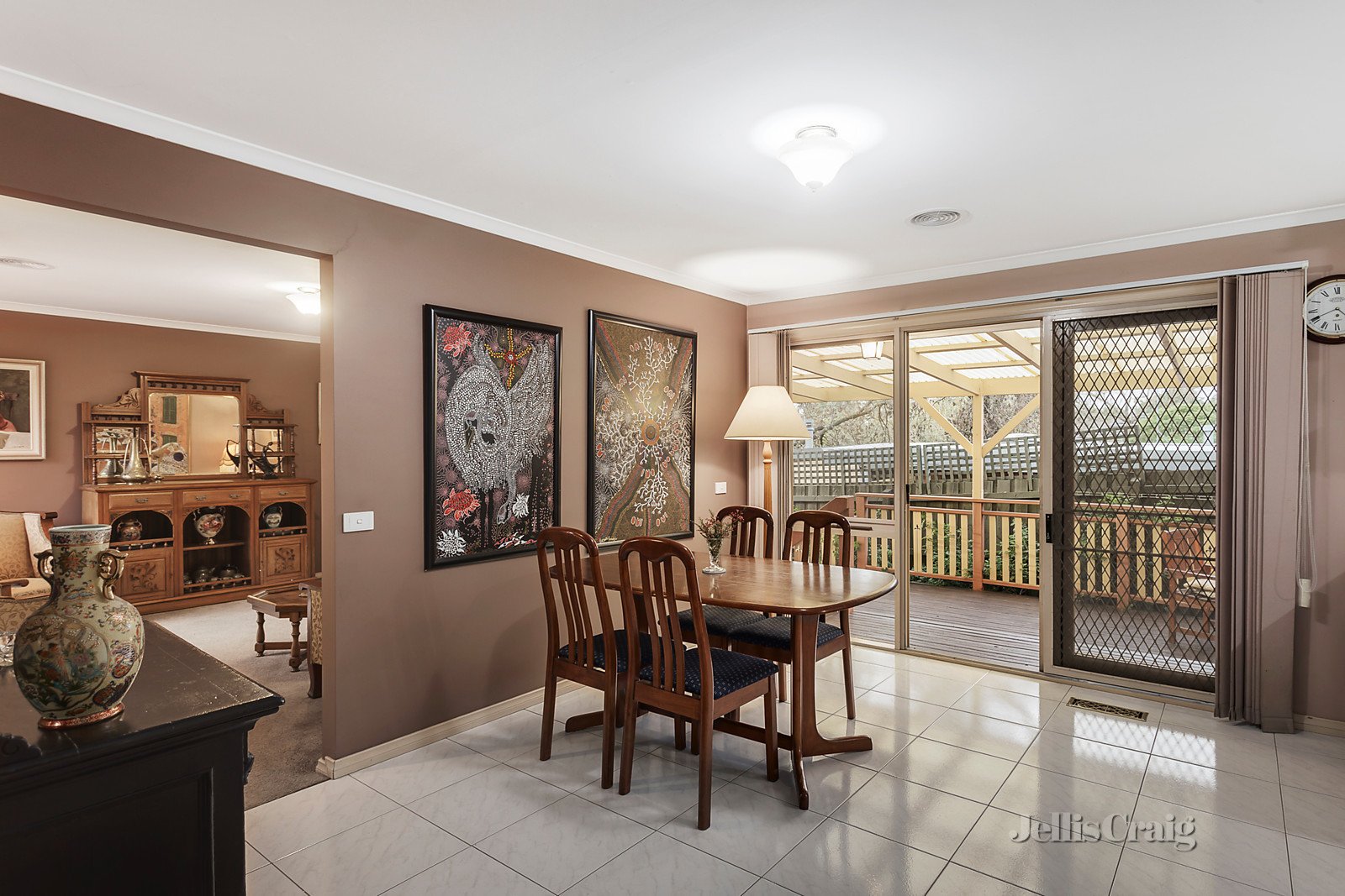 1/1 Bellevue Road, Eltham image 3