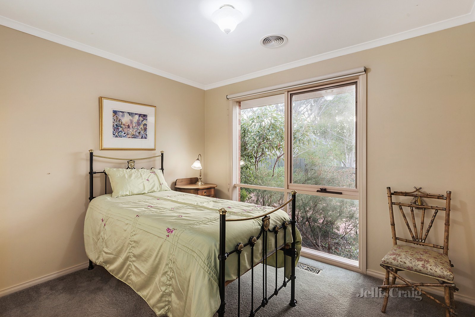 1/1 Bellevue Road, Eltham image 8