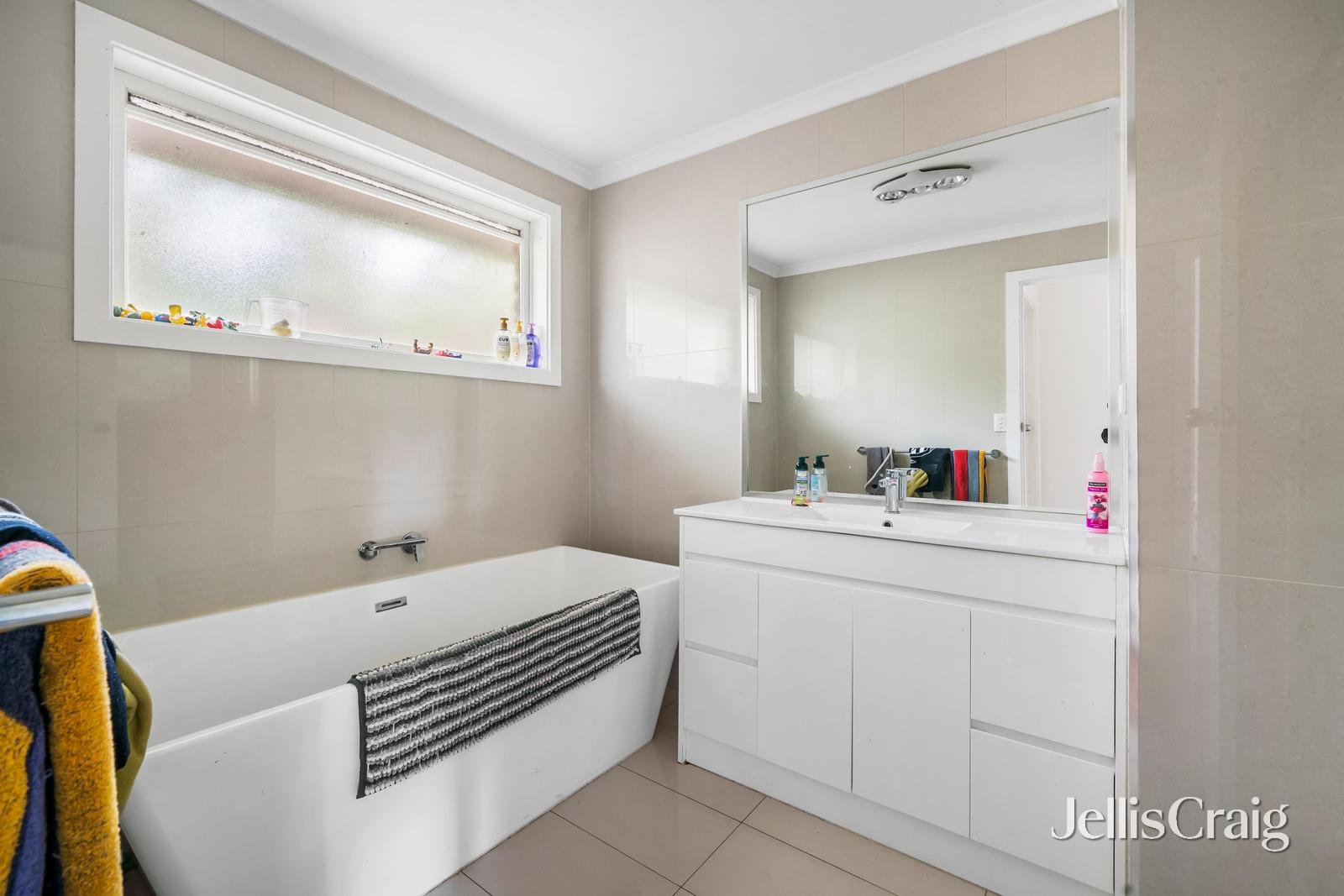 11 Betula Avenue, Bundoora image 7