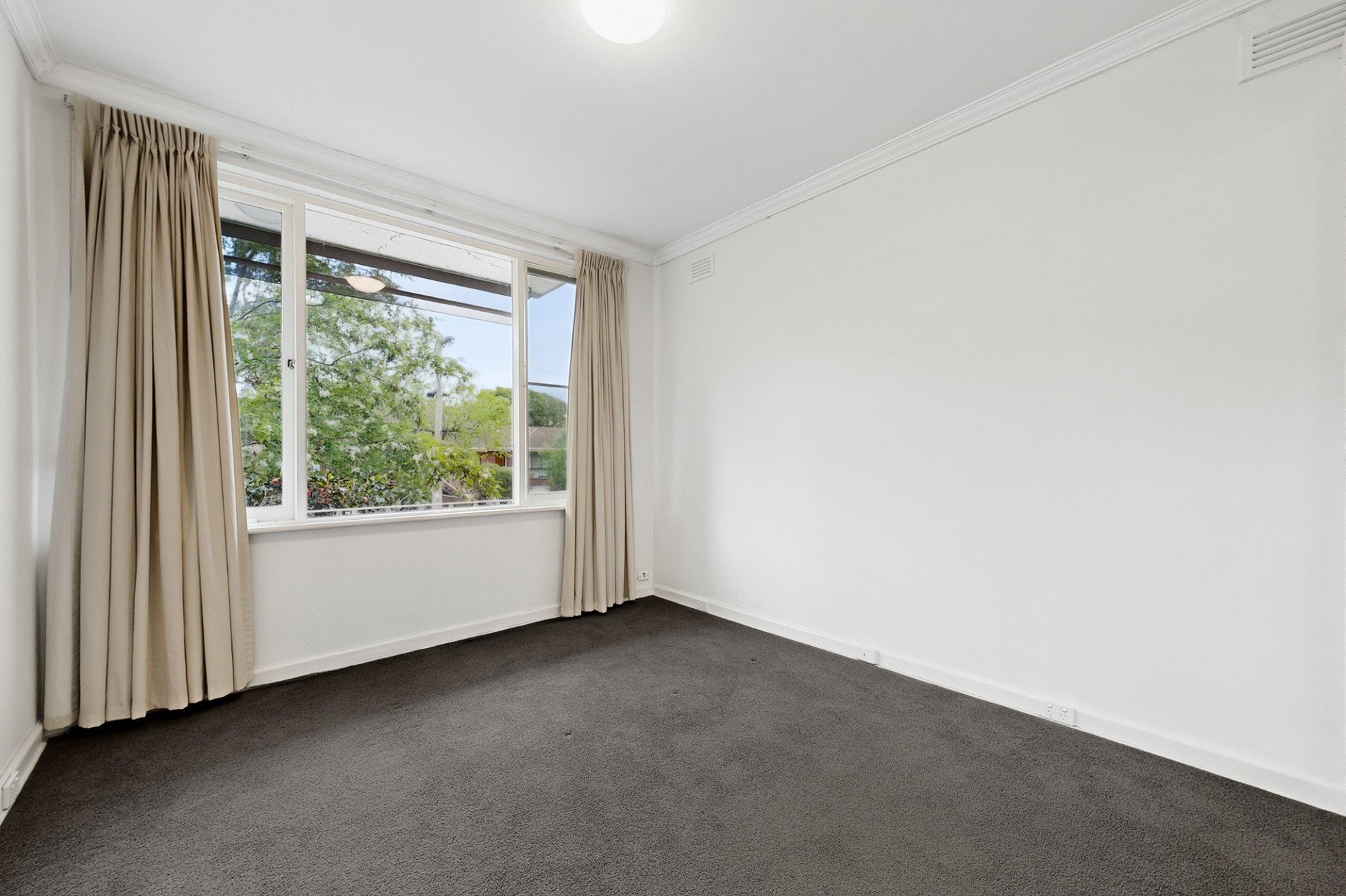 1/1 Bevan Street, Balwyn image 7