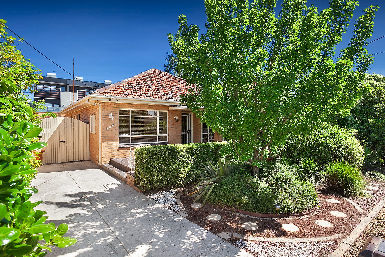 11 Bird Avenue, Northcote VIC 3070