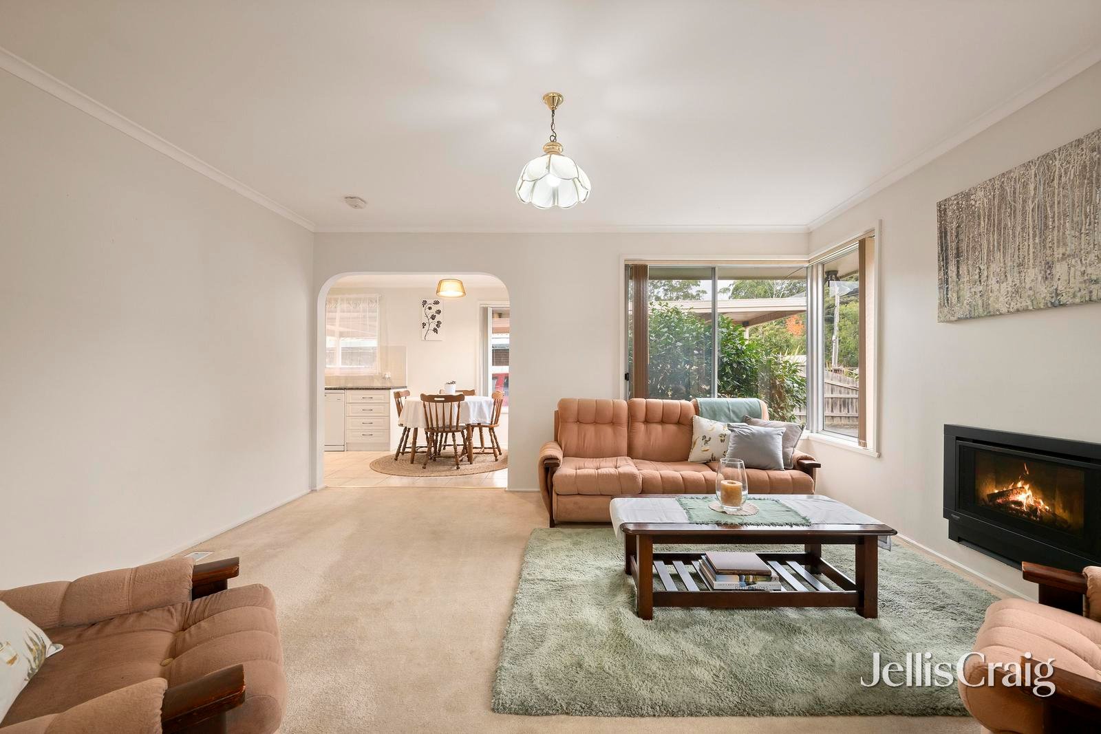 11 Birkenhead Drive, Kilsyth image 2