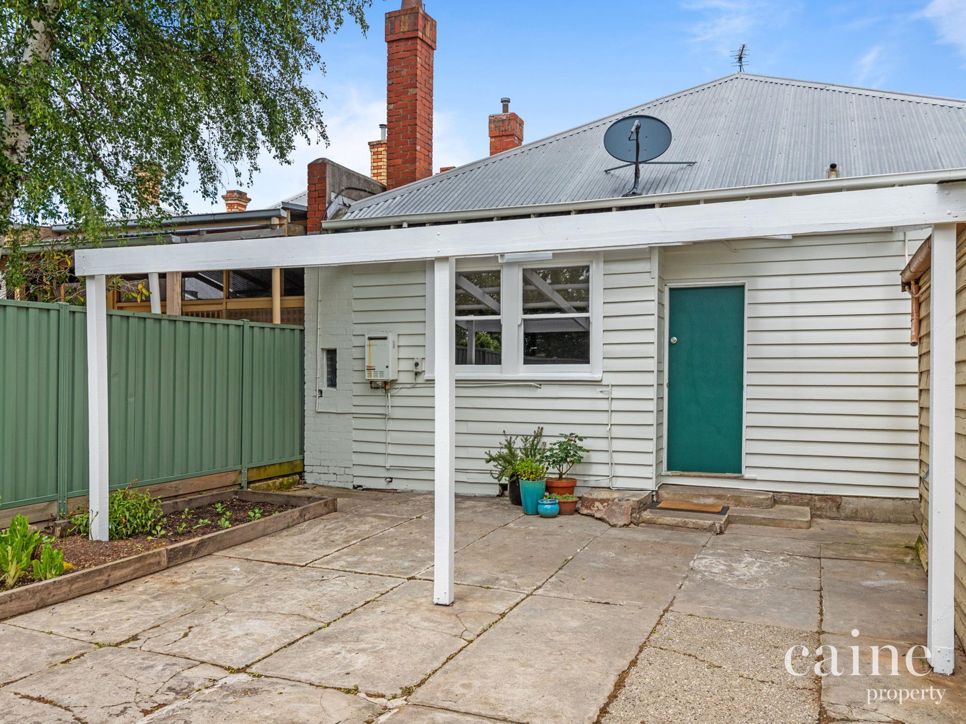 11 Blair Street, Golden Point image 13