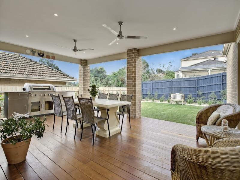 11 Bolinda Road, Balwyn North image 8