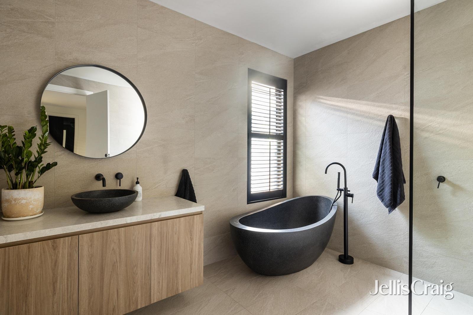 11 Bourne Road, Glen&nbsp;Iris image 11