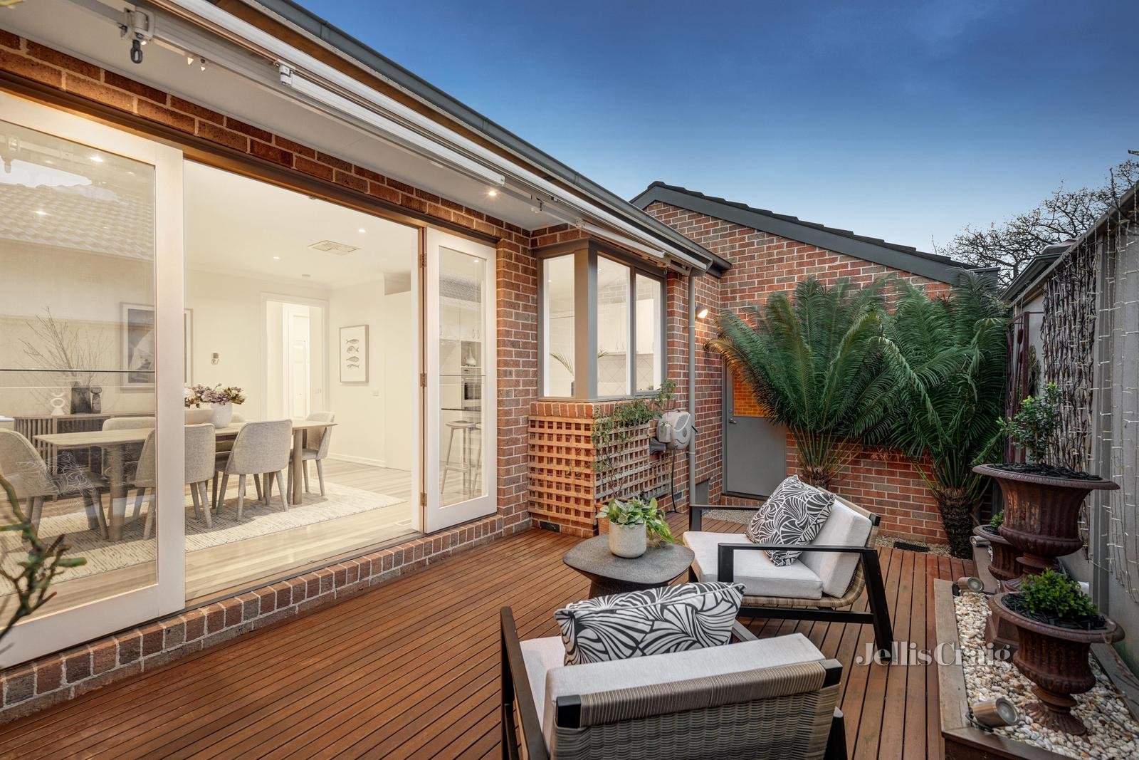 1/1 Bowen Street, Malvern East image 6