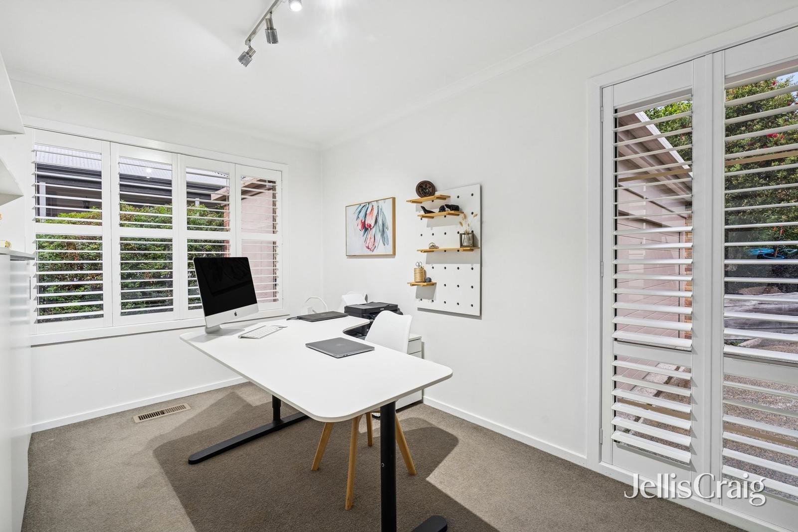 11 Bridget Court, Warranwood image 12