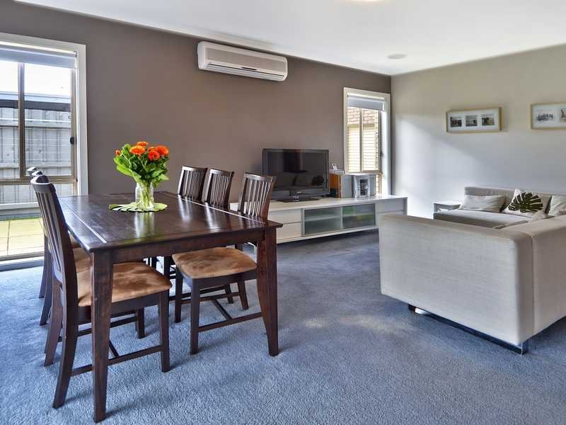 11 Bromley Street, East Geelong image 3