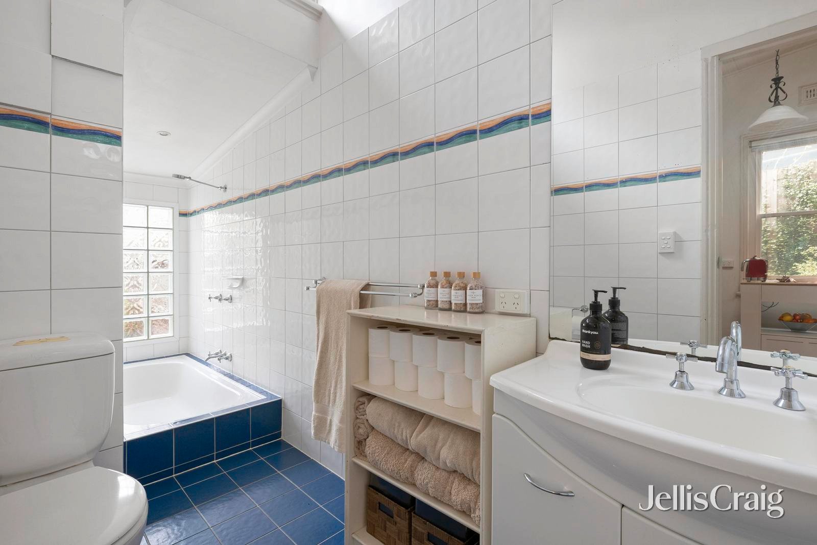 11 Byron Street, Elwood image 10