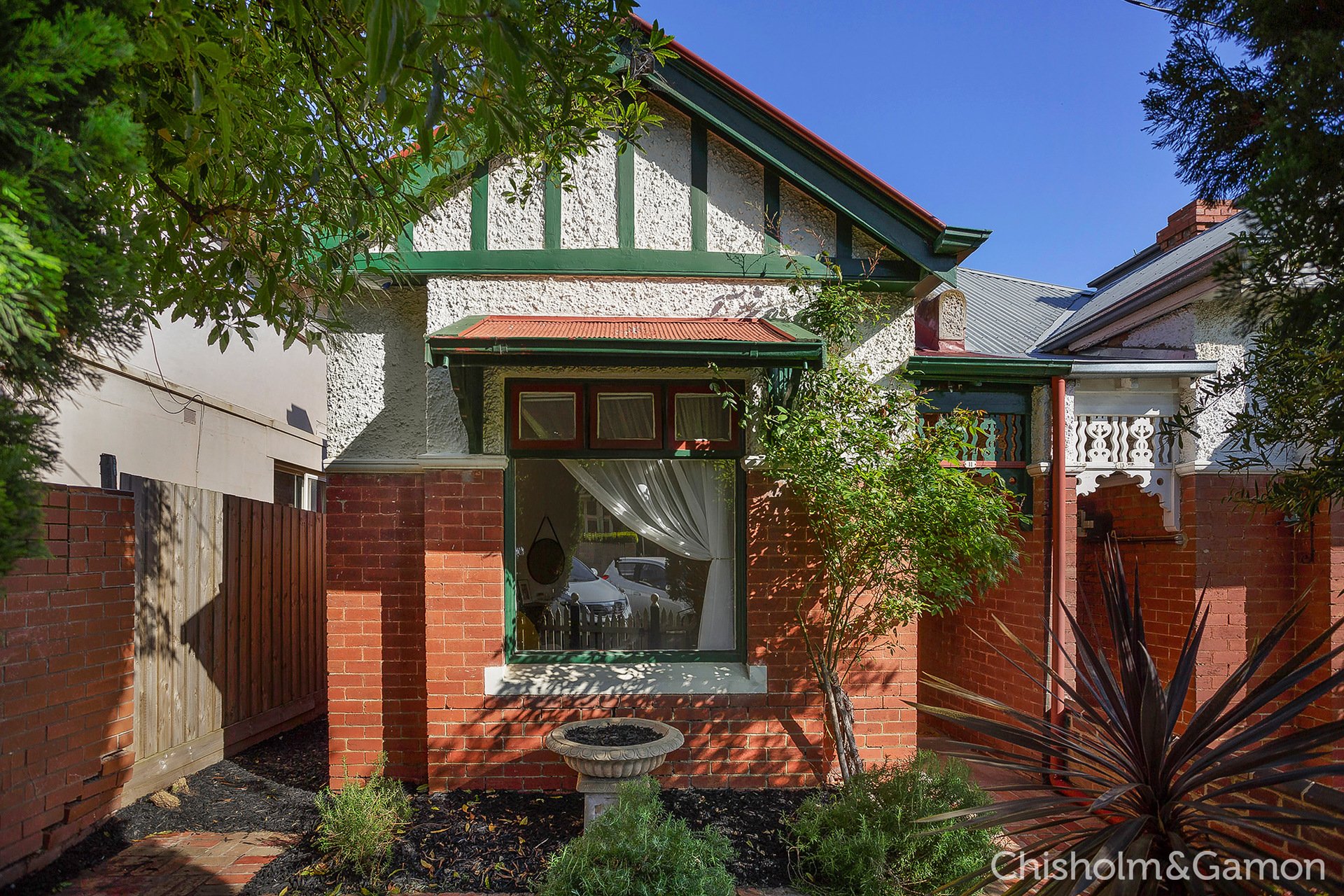 11 Byron Street, Elwood image 1