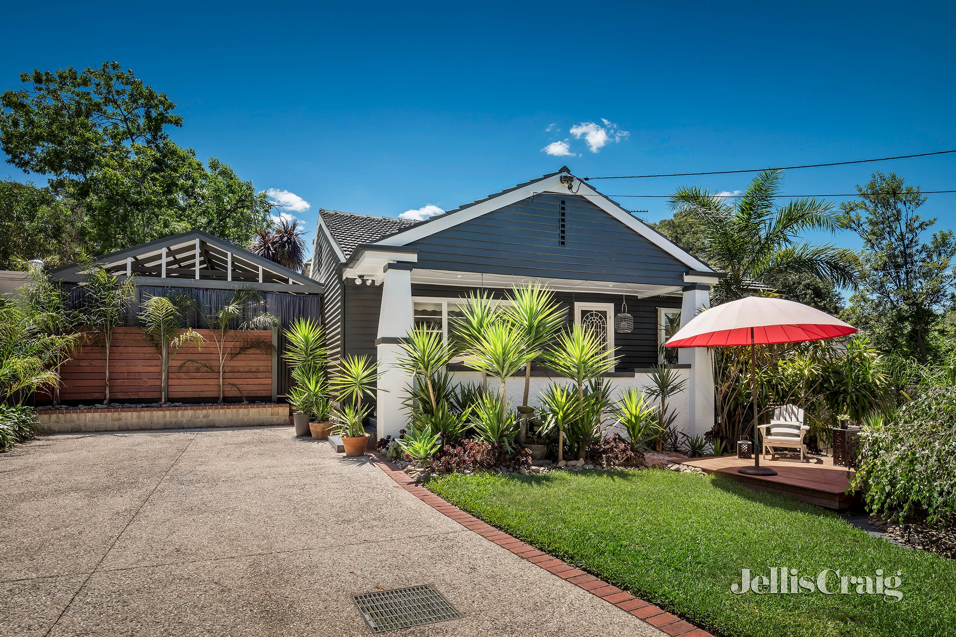 11 Campbell Road, Briar Hill image 1