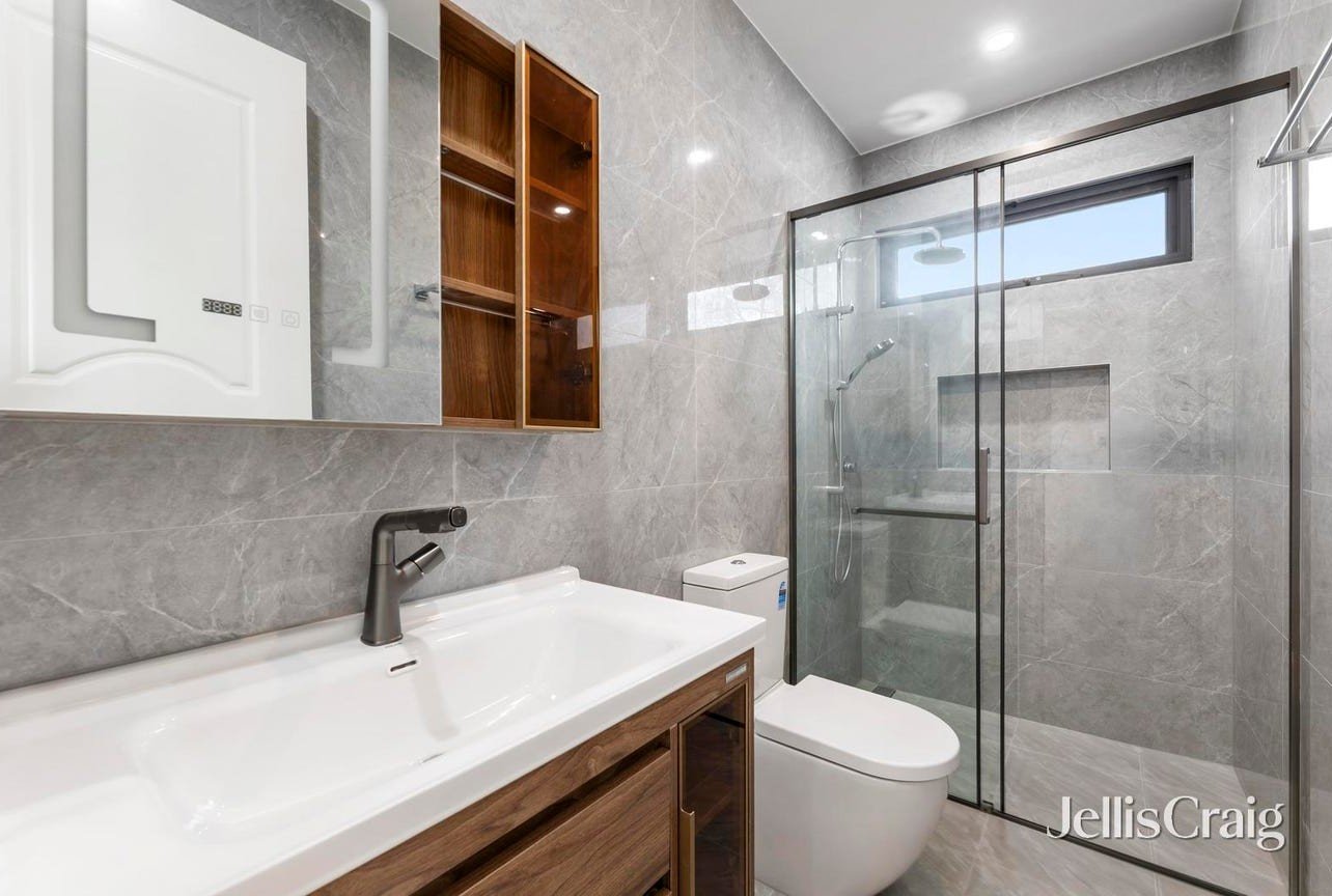 1/1 Carmichael Court, Glen&nbsp;Waverley image 13