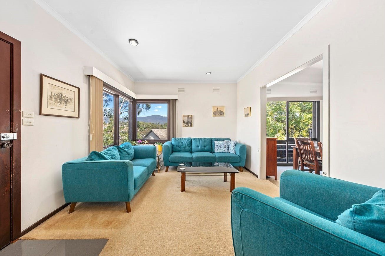 11 Central Avenue, Mooroolbark image 2