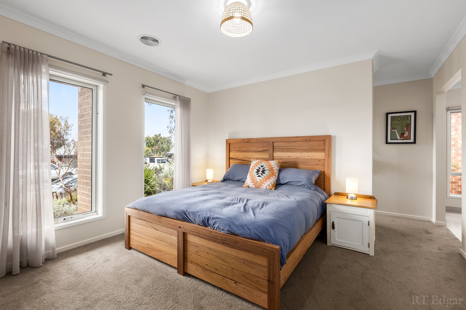Property Gallery Thumbnail 10