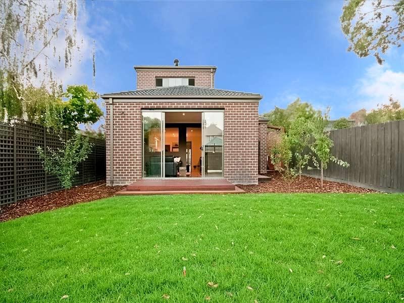 11 Charles Street, Surrey Hills image 9