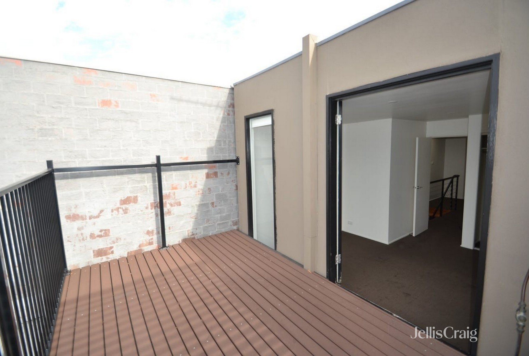 11 Charlotte Street, Collingwood image 4