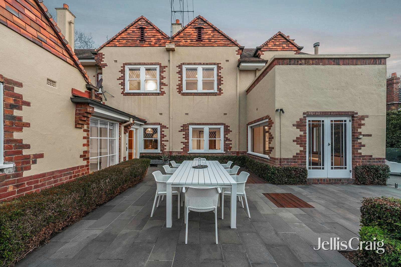 11 Chatfield Avenue, Balwyn image 15