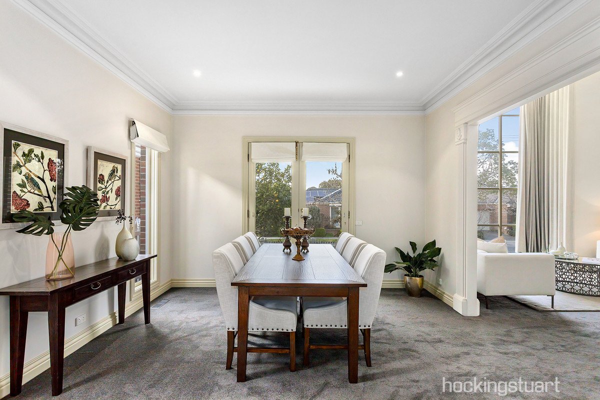 11 Chertsey Street, Surrey Hills image 3