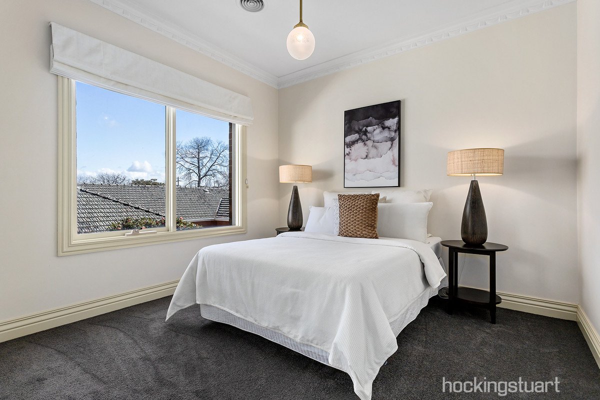11 Chertsey Street, Surrey Hills image 11