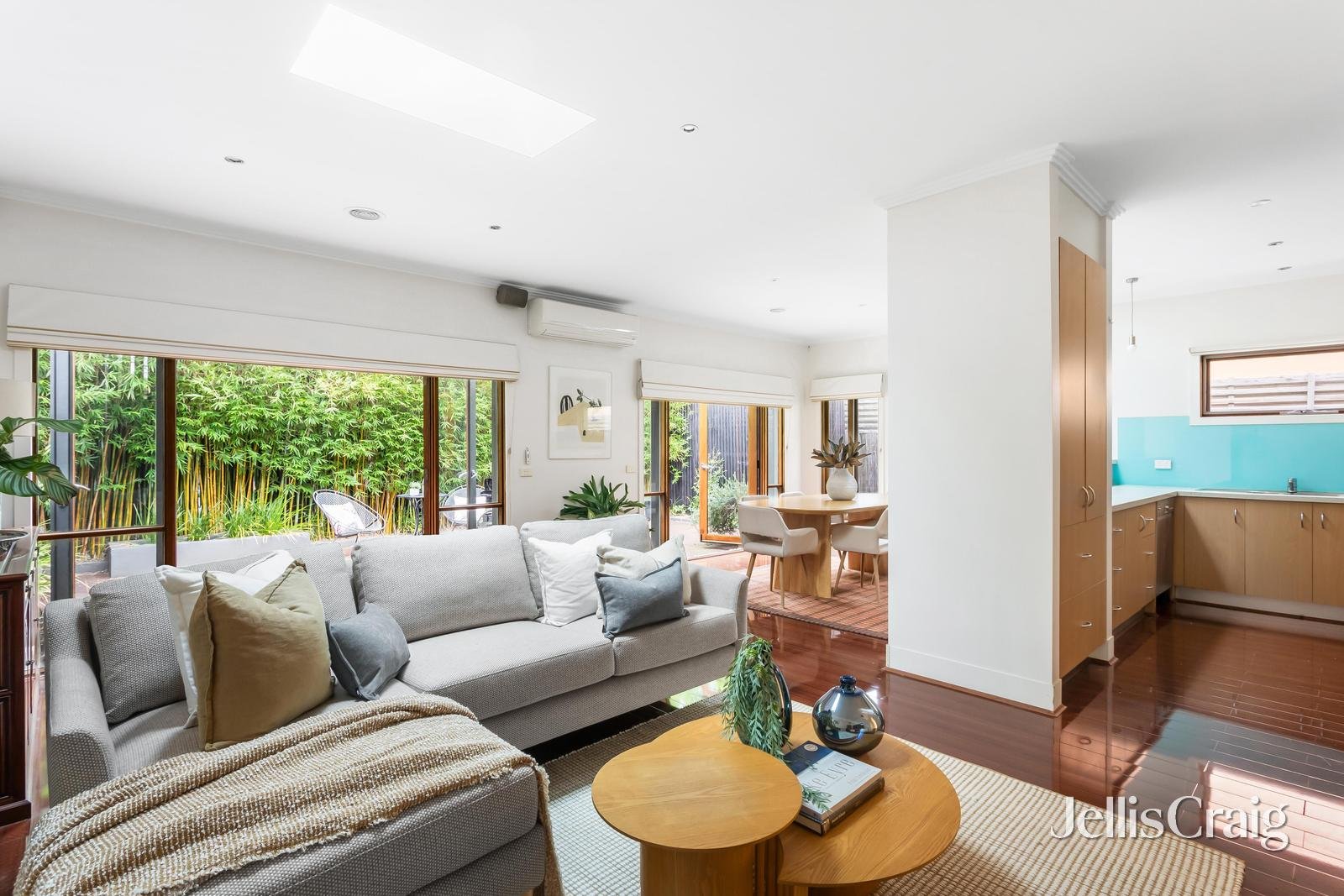 11 Churchill Close, Murrumbeena image 4