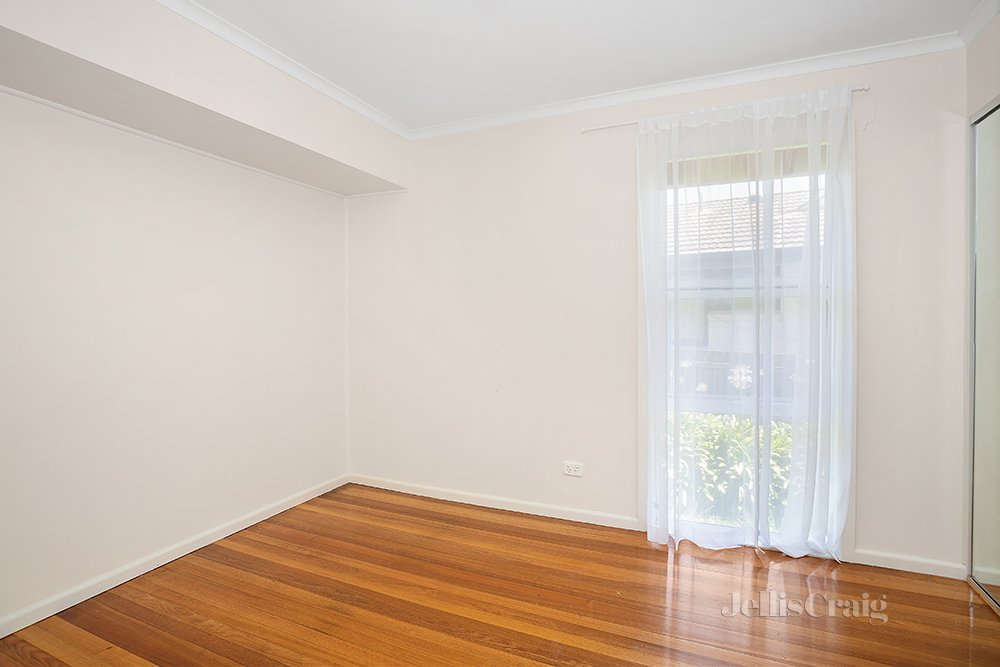 11 Clarks Rd, Keilor East image 7