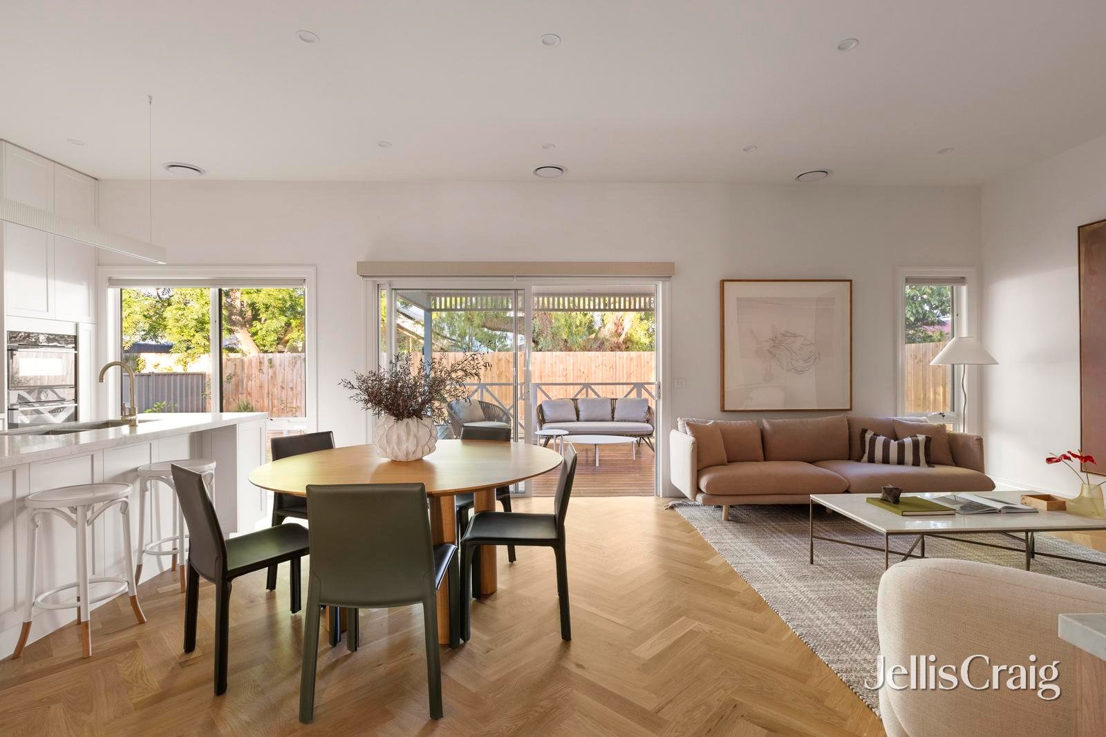 11 Cleveland Street, Northcote image 9