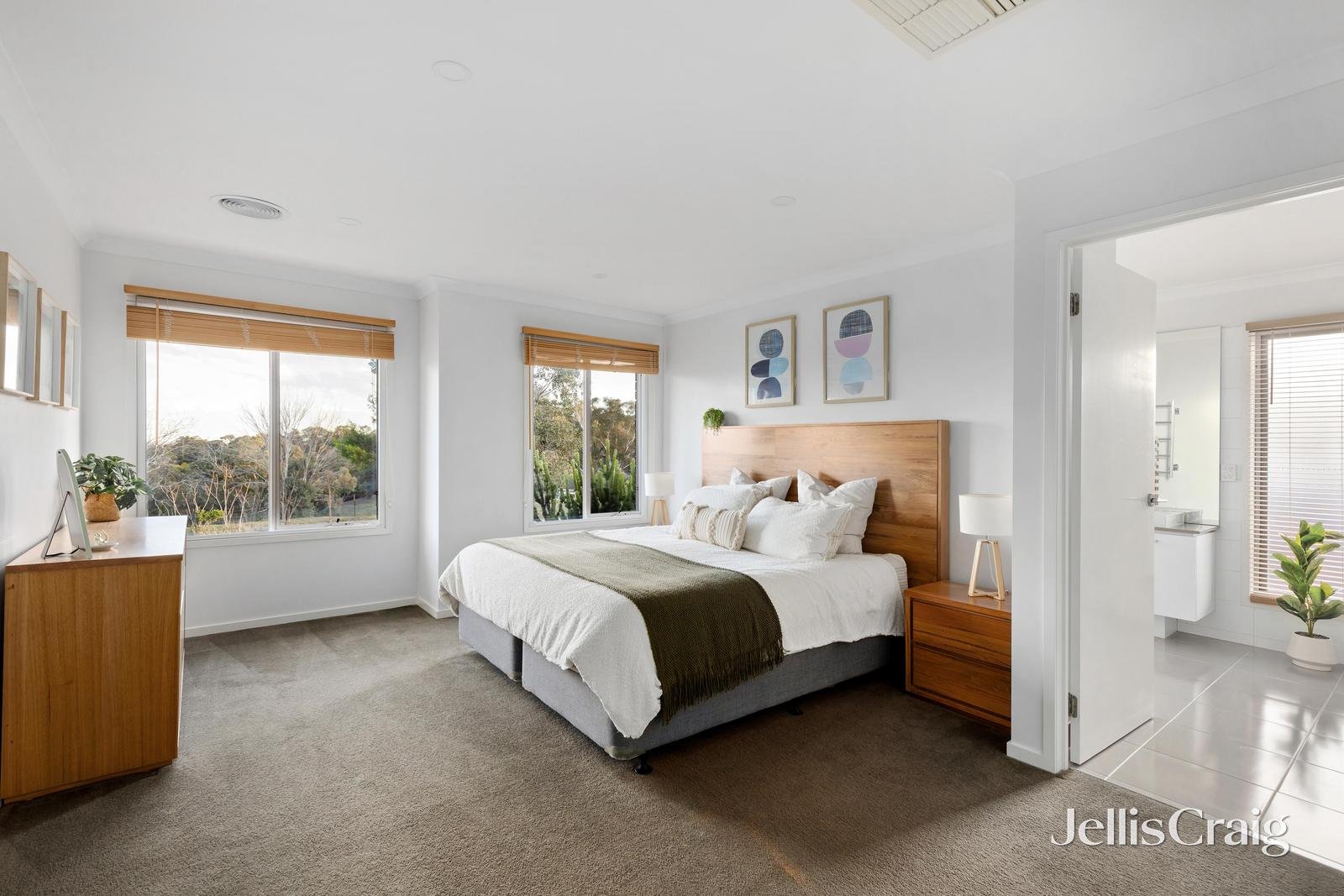 11 Collard Drive, Diamond Creek image 7