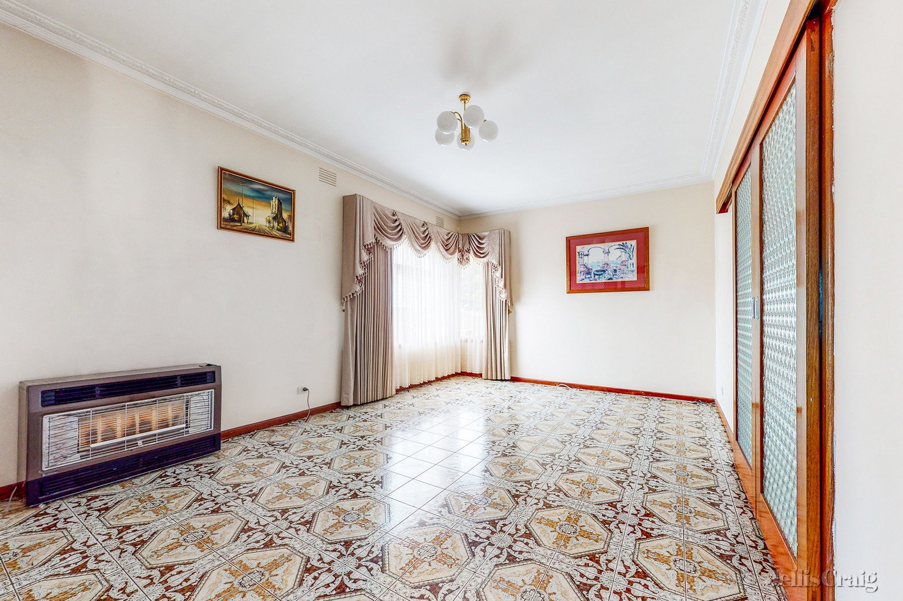 11 Commercial Road, Footscray image 2