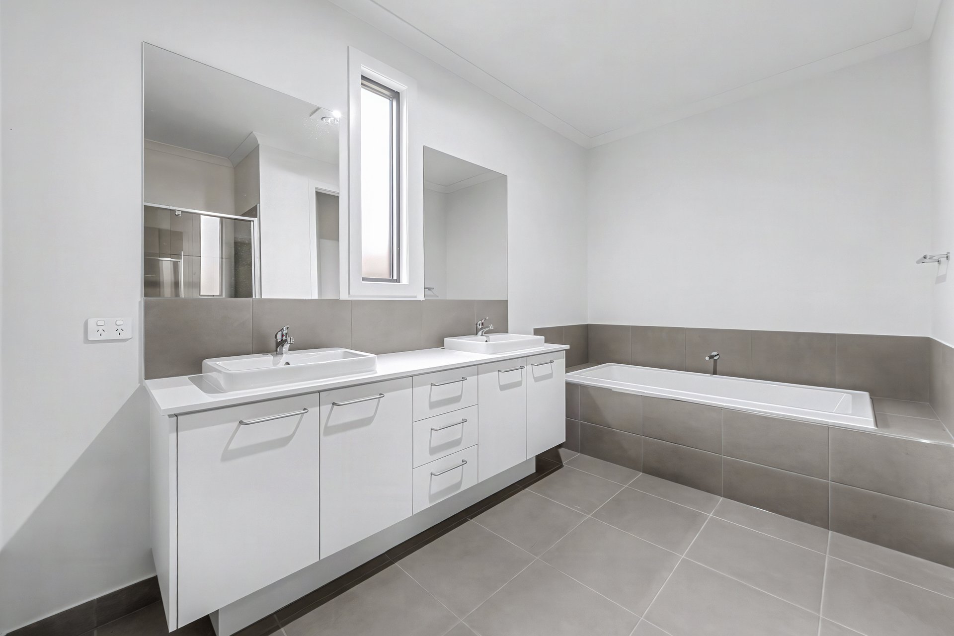 11 Corunna Court, Glen&nbsp;Waverley image 5