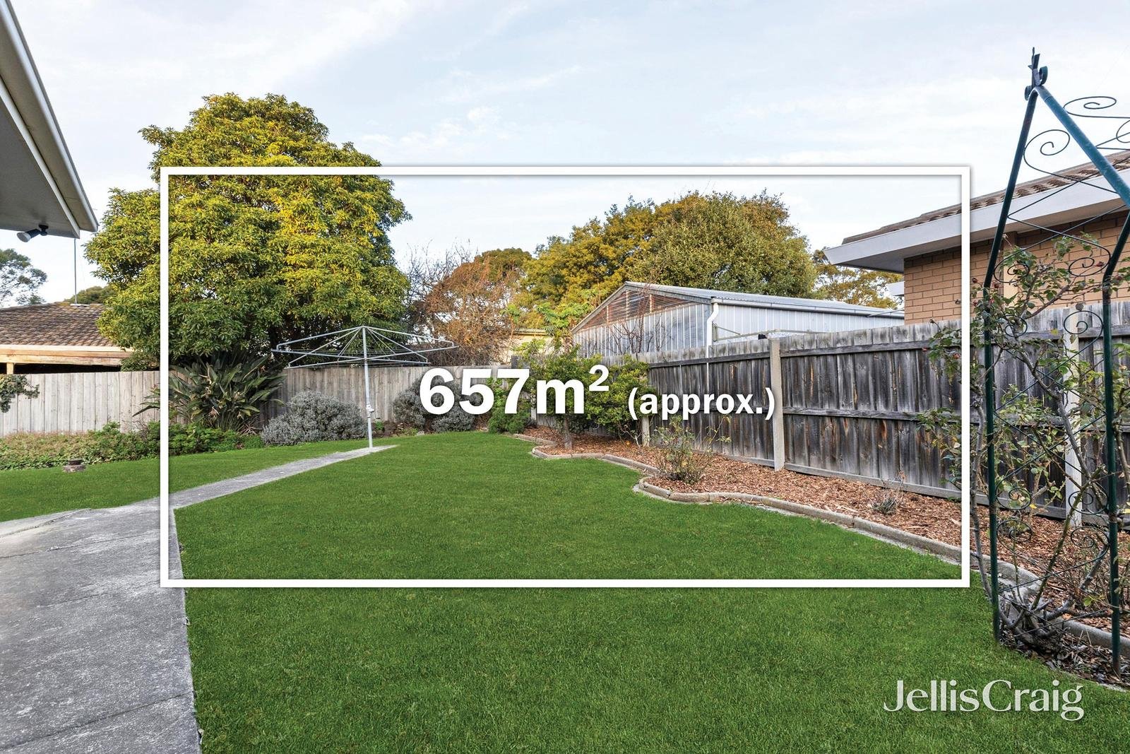 11 Cranmere Avenue, Belmont image 15