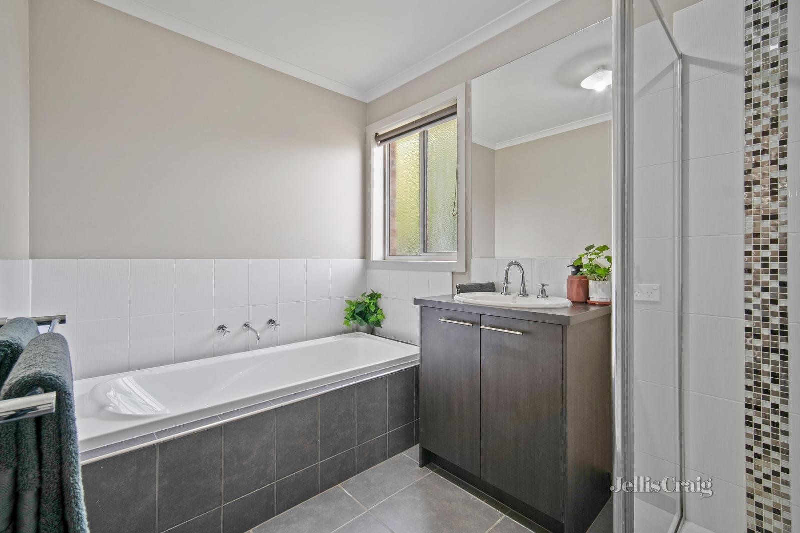 11 Craven Street, Lucas image 12