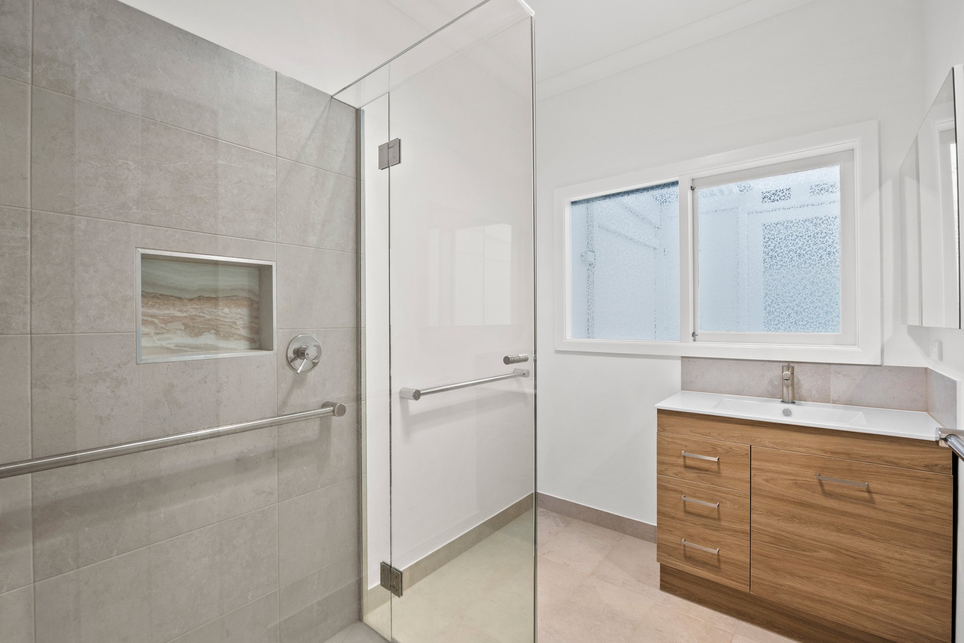 11 Cromwell Street, Burwood image 7