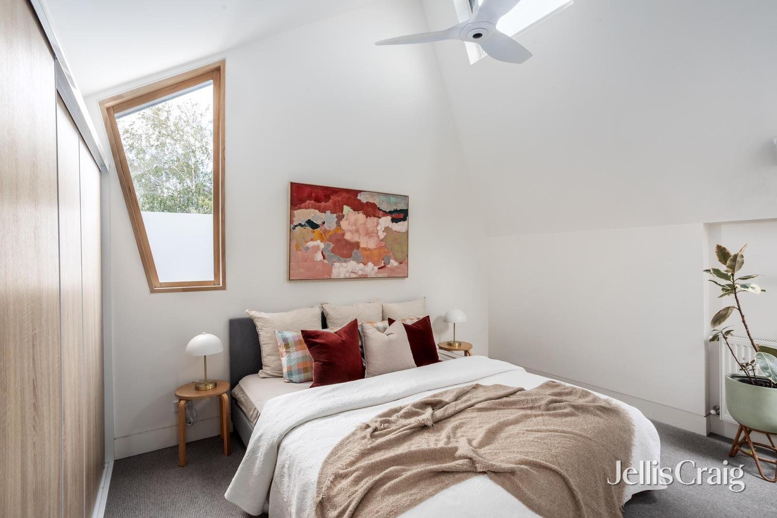 11 Crown Street, Richmond image 8