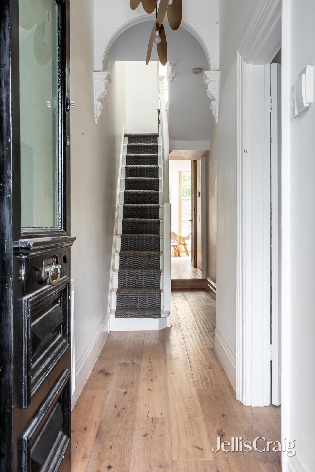 11 Crown Street, Richmond image 17