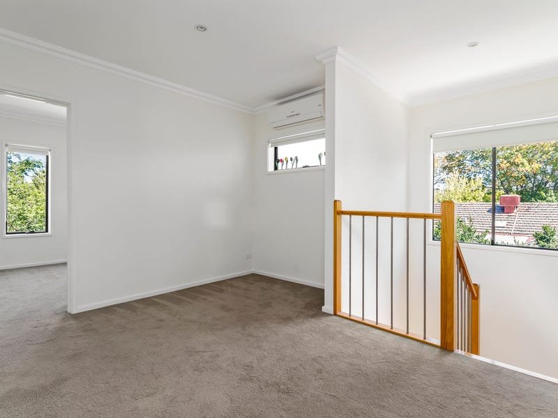 Property Gallery Thumbnail 6