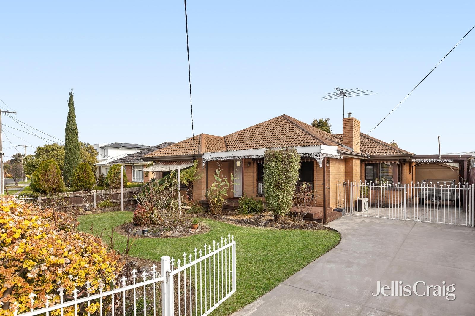 11 Curtin Court, Altona image 1