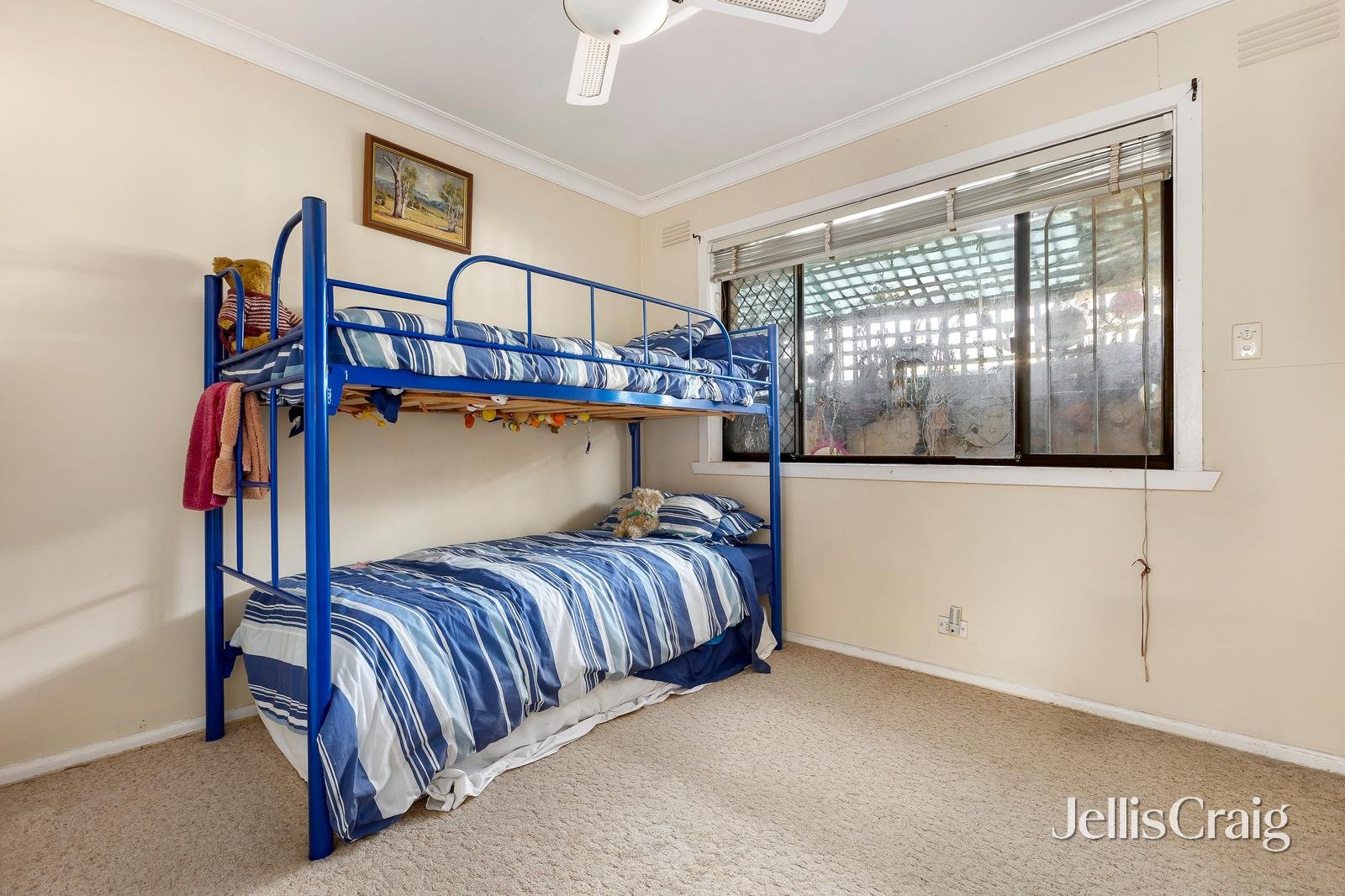 11 Curtin Court, Altona image 10