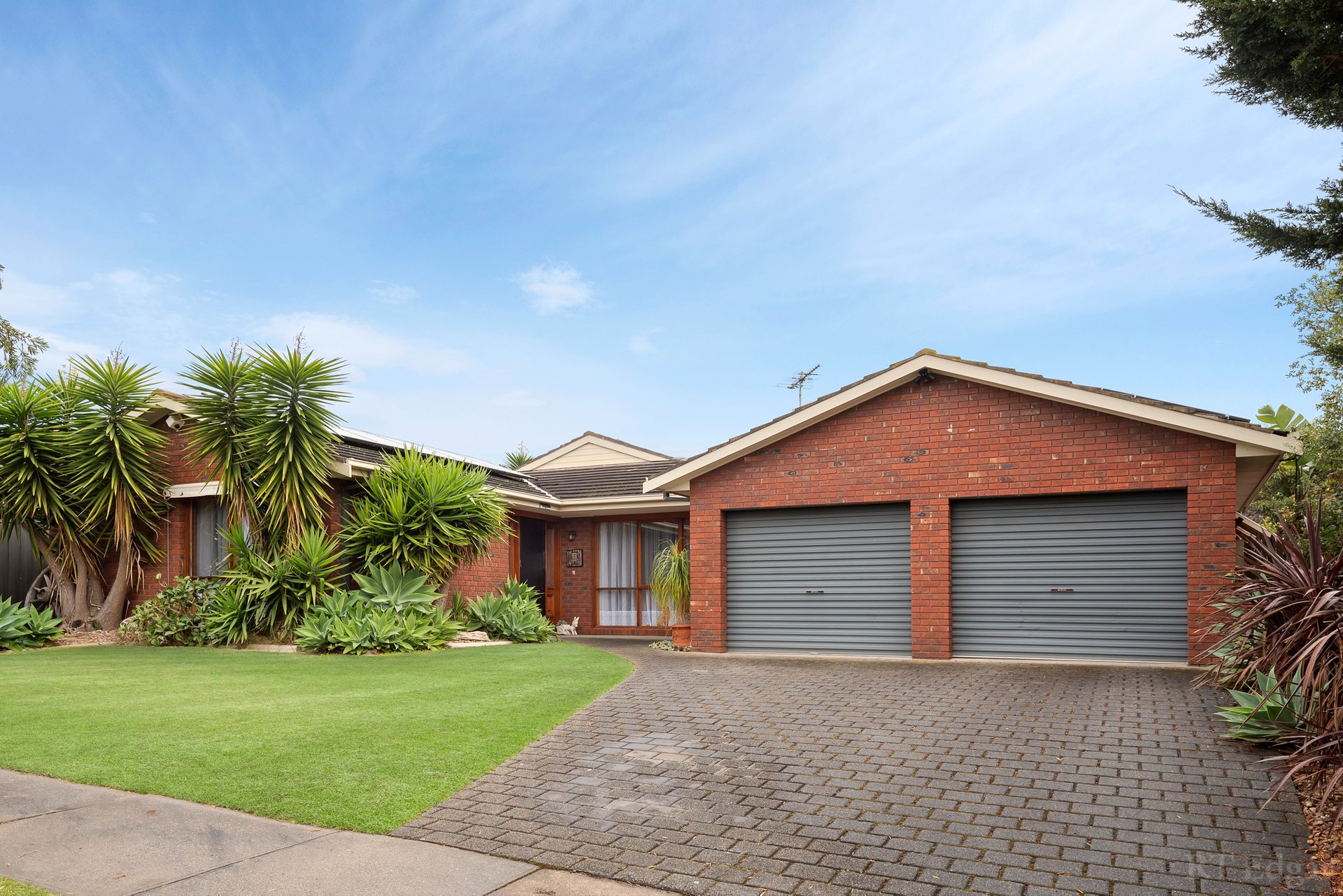 Property Gallery - Main Image