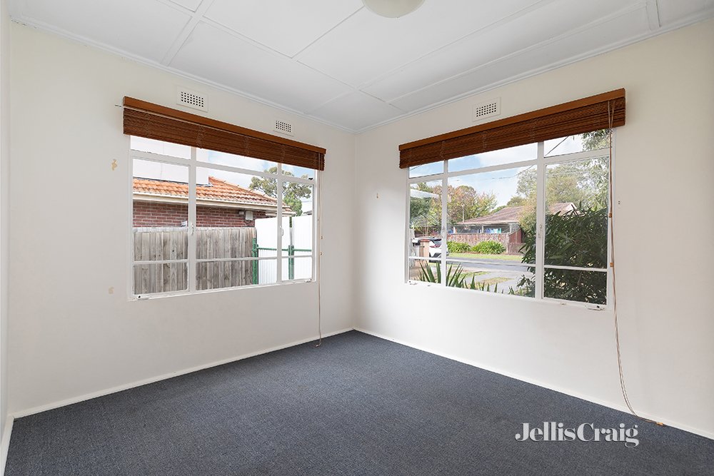 11 Cypress Street, Heidelberg West image 5