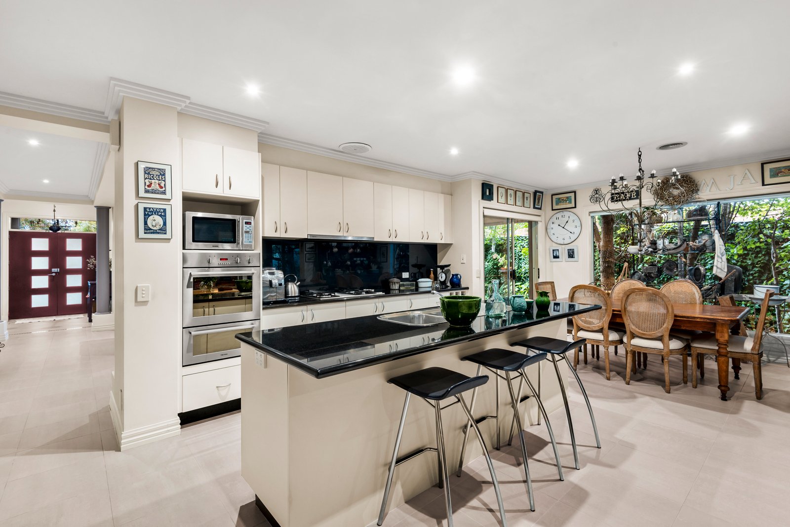 Property Gallery Thumbnail 6