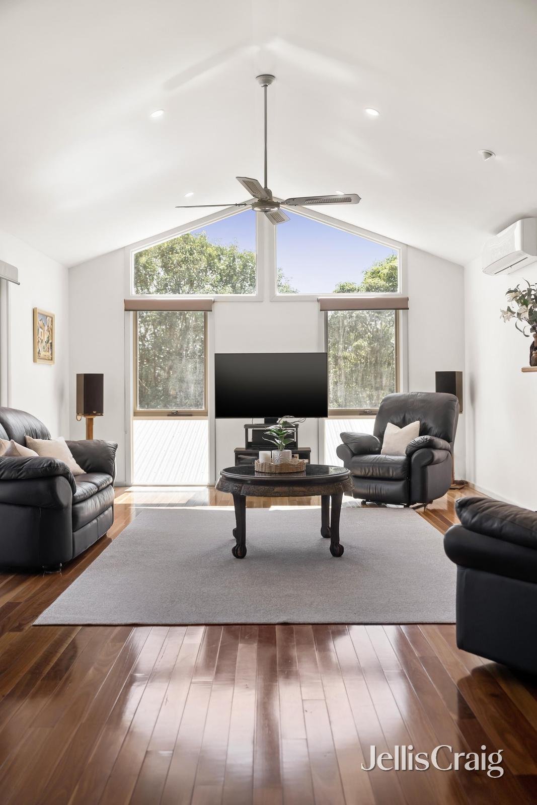 11 Daisy Street, Warranwood image 5