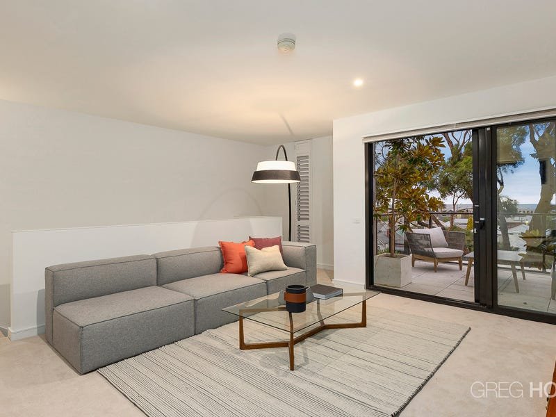 11 Danks Street, Albert Park image 7